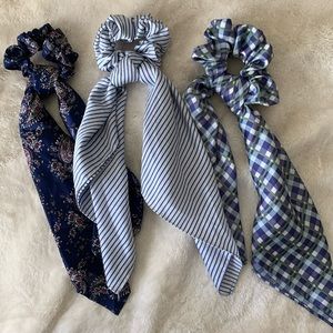 Lot of 3 scrunchies
